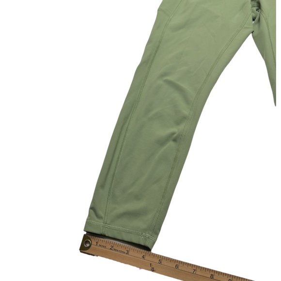 Lululemon invigorate leggings - Picture 8 of 9